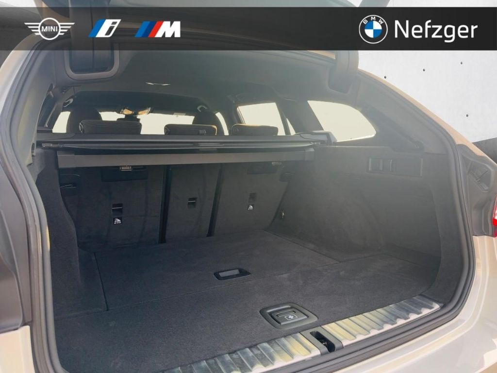 BMW 318 i Touring M Sport HUD LED HiFi