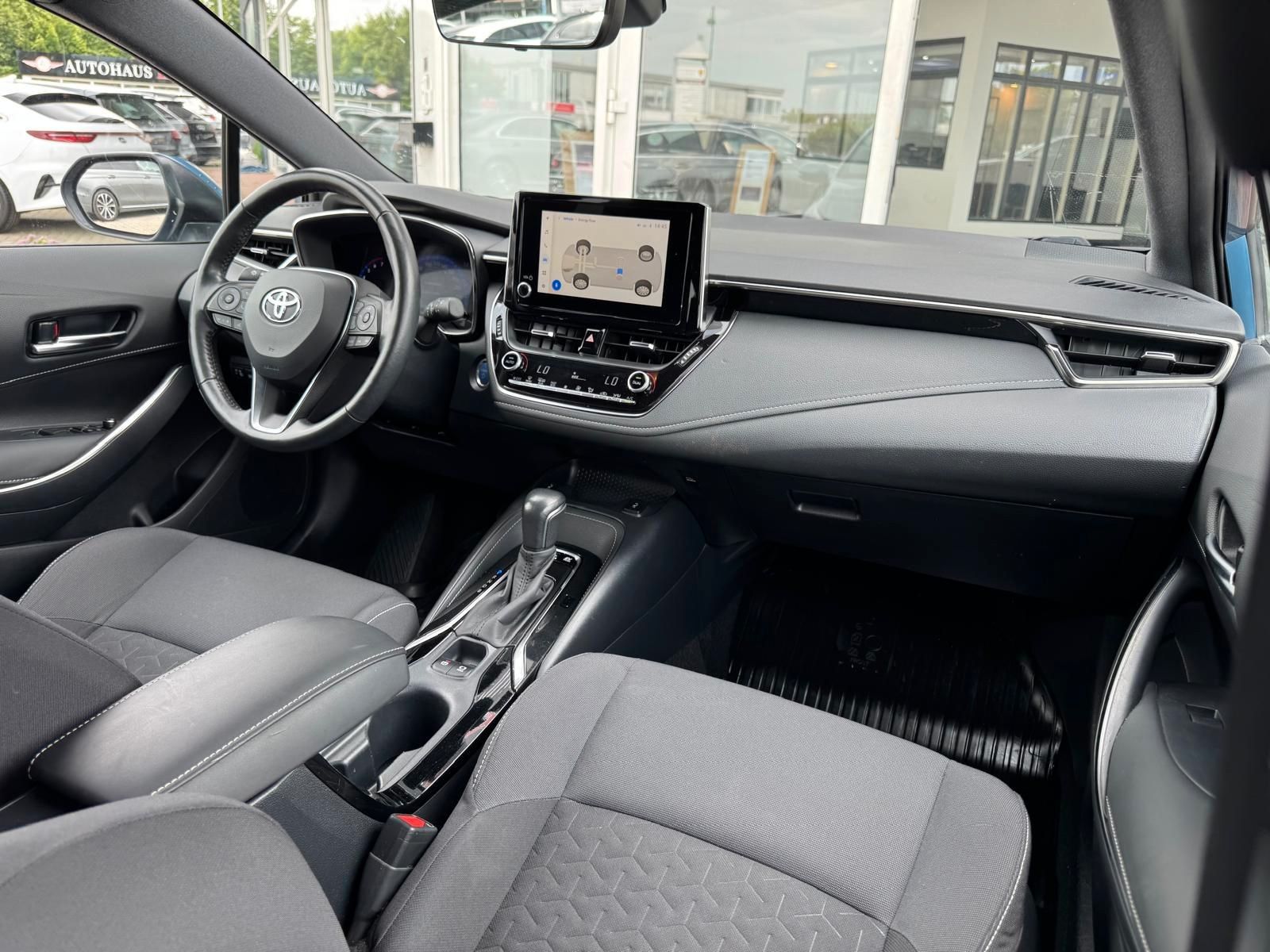 Toyota Corolla Touring Sports Hybrid Business Edition - Samsaru's Car Outlet