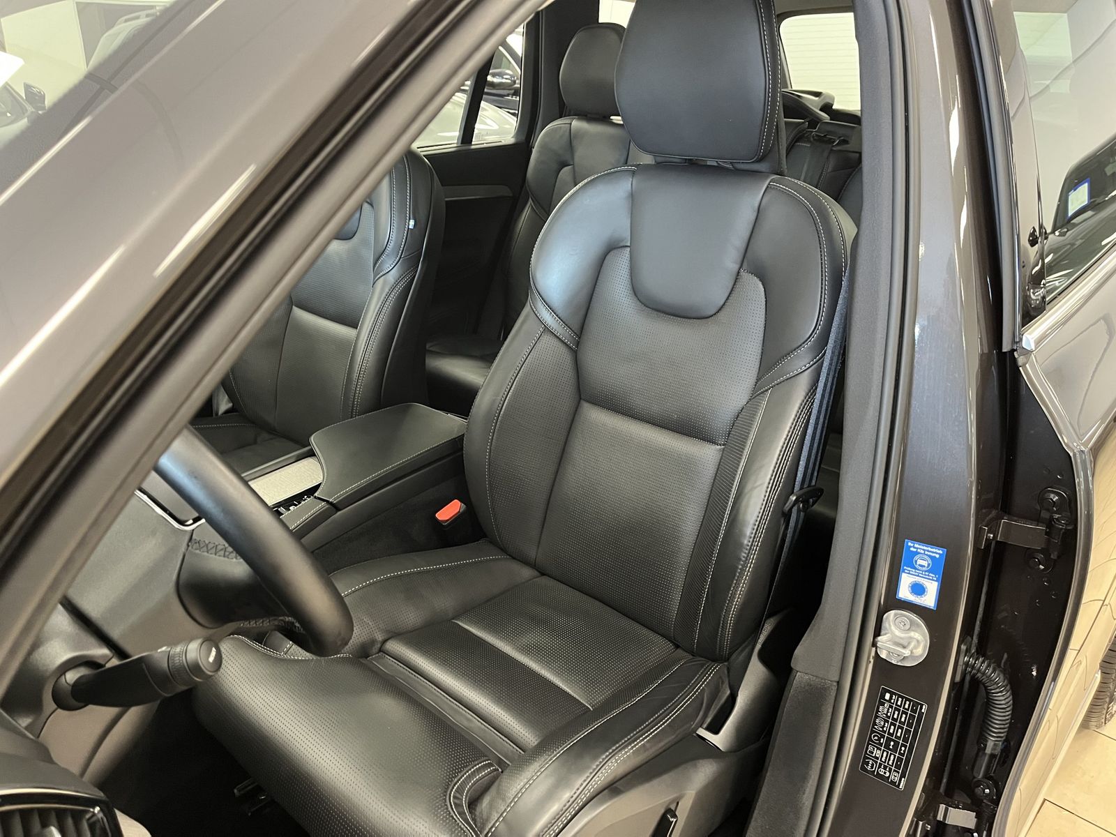 Volvo XC90 Plus Bright T8 Recharge AWD*7-Sitzer*Leder*