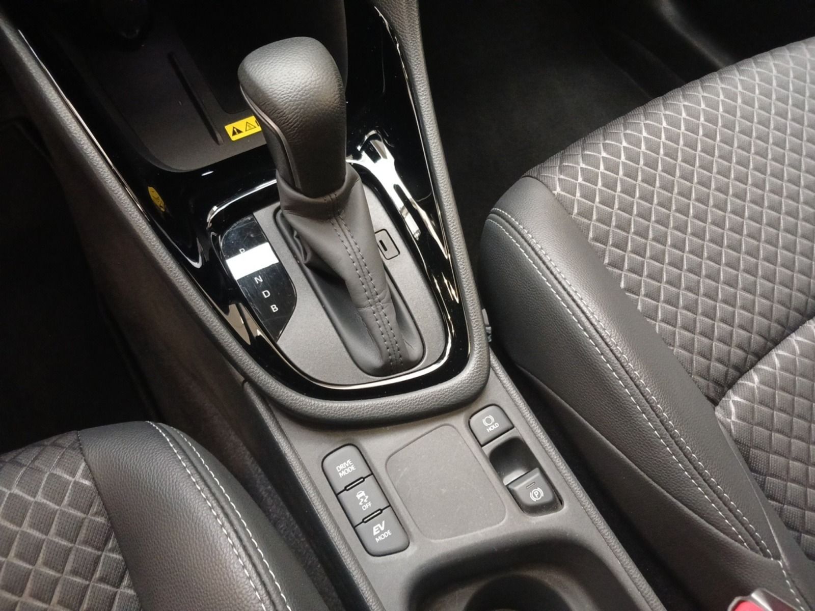 Toyota Yaris 1.5 Hybrid Style Plus*ACC*KAM*TOTW