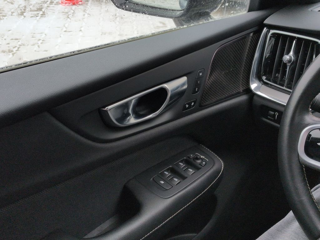 Volvo S60 B4 B R-Design+ACC+Harman+360°+BLIS