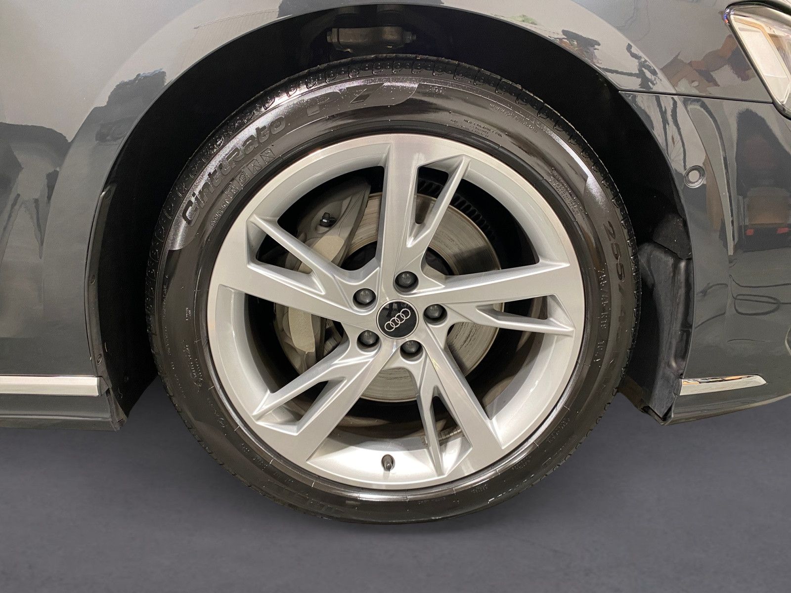 Audi A8 50 TDI L quattro - Samsaru's Car Outlet