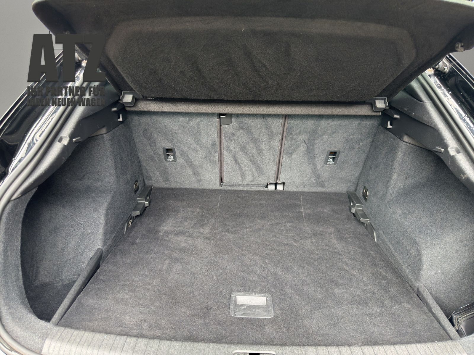 Audi Q3 Sportback 45 TFSI quattro - Samsaru's Car Outlet