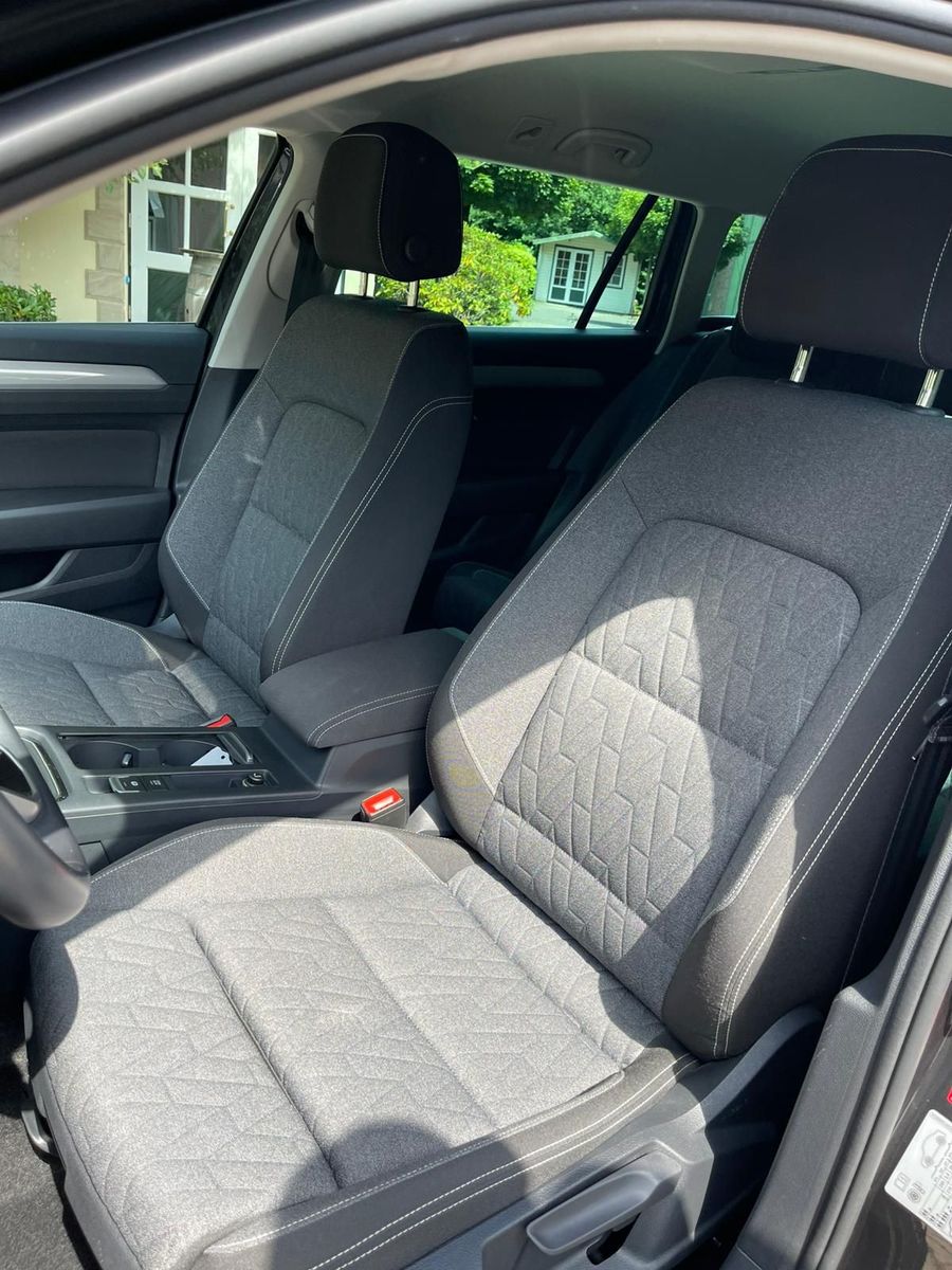 Volkswagen Passat Business - Samsaru's Car Outlet