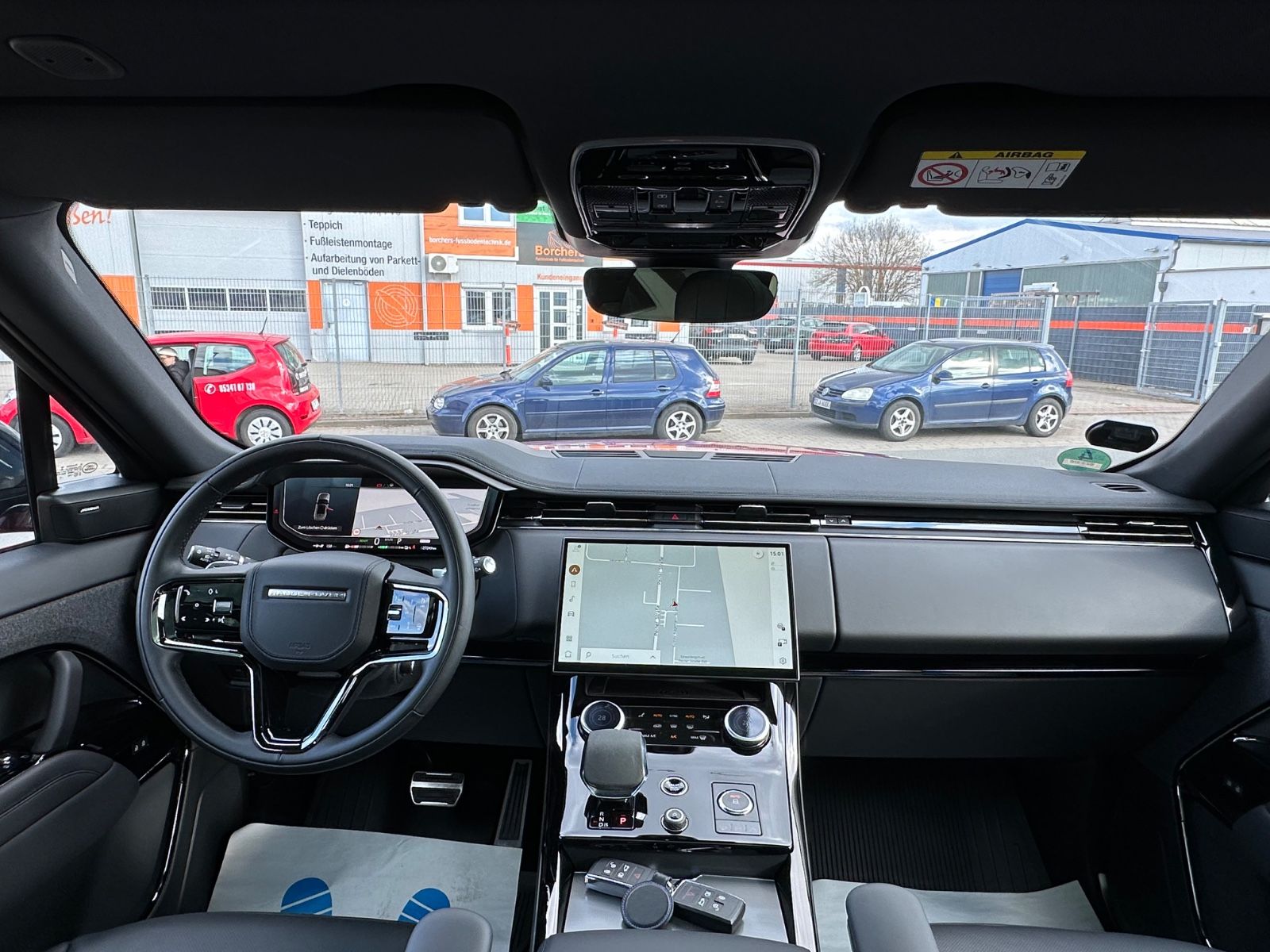Range Rover Sport Dynamic SE Hybrid - Samsaru's Car Outlet