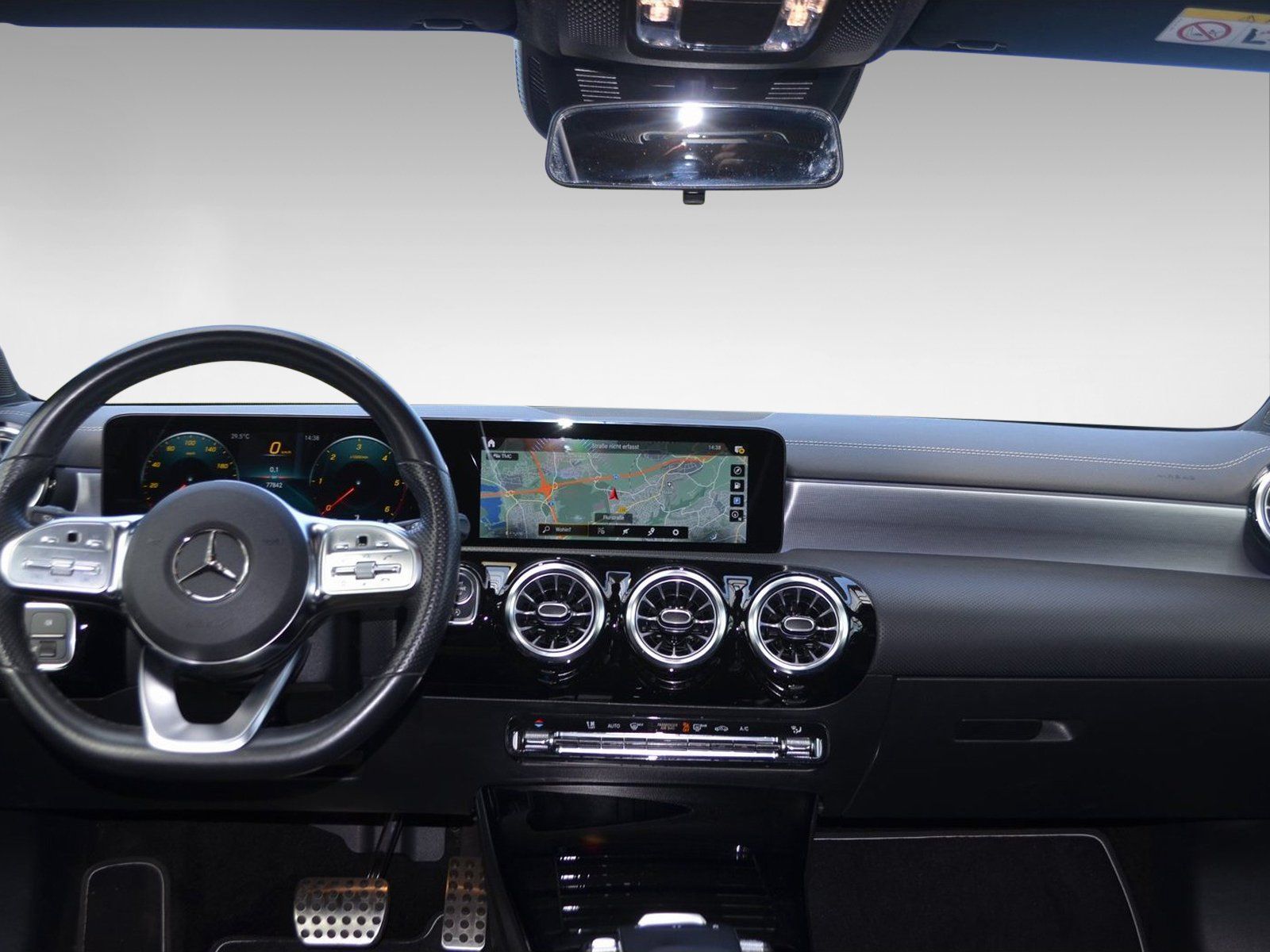 Mercedes-Benz A-Klass AMG LINE - Samsaru's Car Outlet