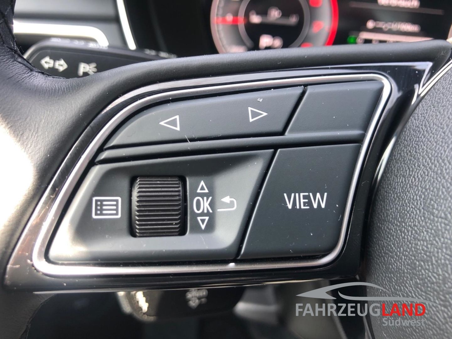 Audi A4 Avant 35 TFSI 2.0 - Samsaru's Car Outlet