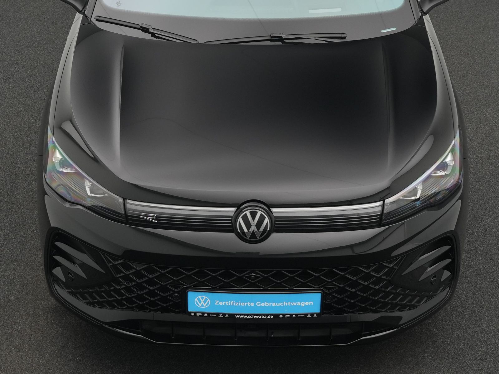Volkswagen Tiguan R-Line 1.5TSI eHybrid IQ.LIGHT*HARMAN*20"