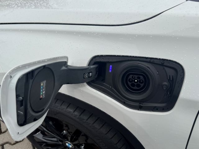 BMW X1 xDrive 25e A Sportline - Samsaru's Car Outlet