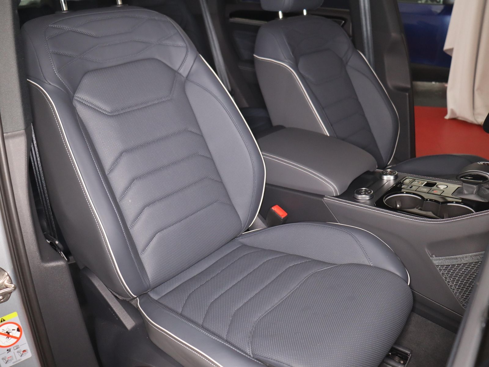 Volkswagen Touareg R-Line Black Style 3.0TSI 559,-ohne Anza