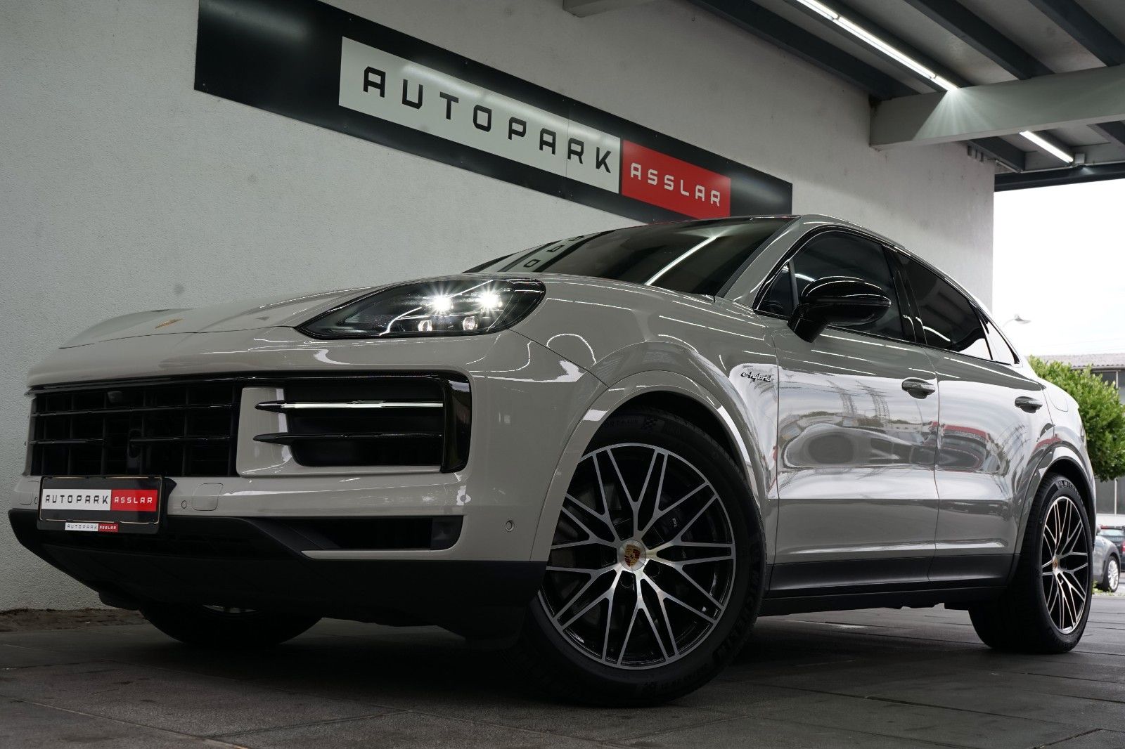 Porsche Cayenne Coupe E-Hybrid/Kreide/HUD/P-DISPLAY/AHK
