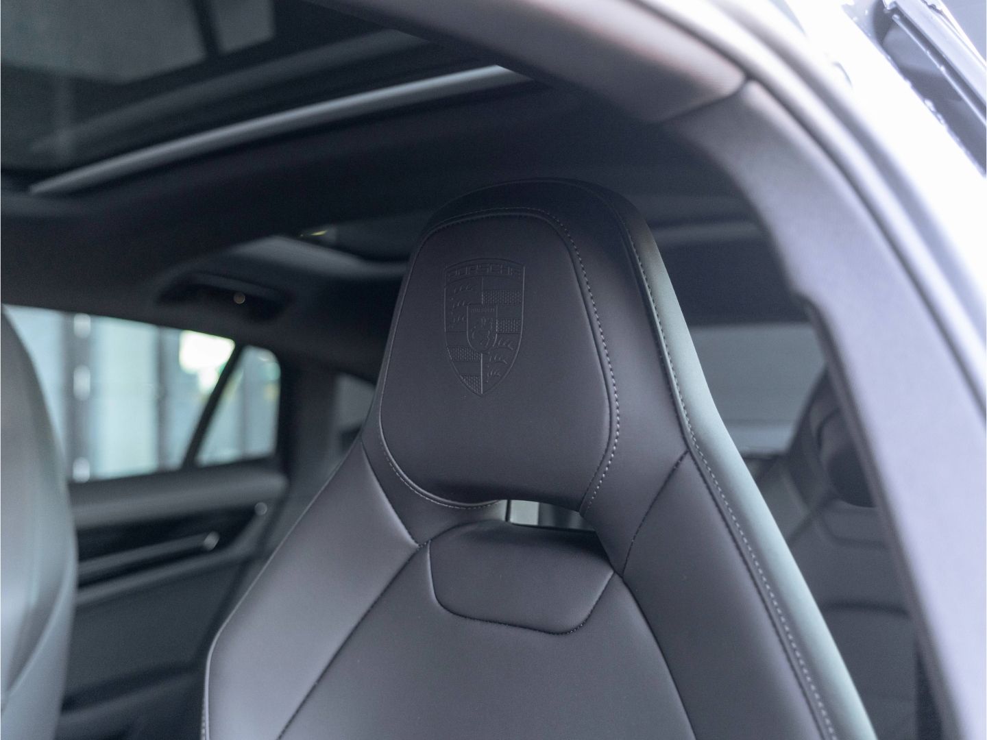 Porsche Panamera 4S E-Hybrid SportDesign HD-Matrix