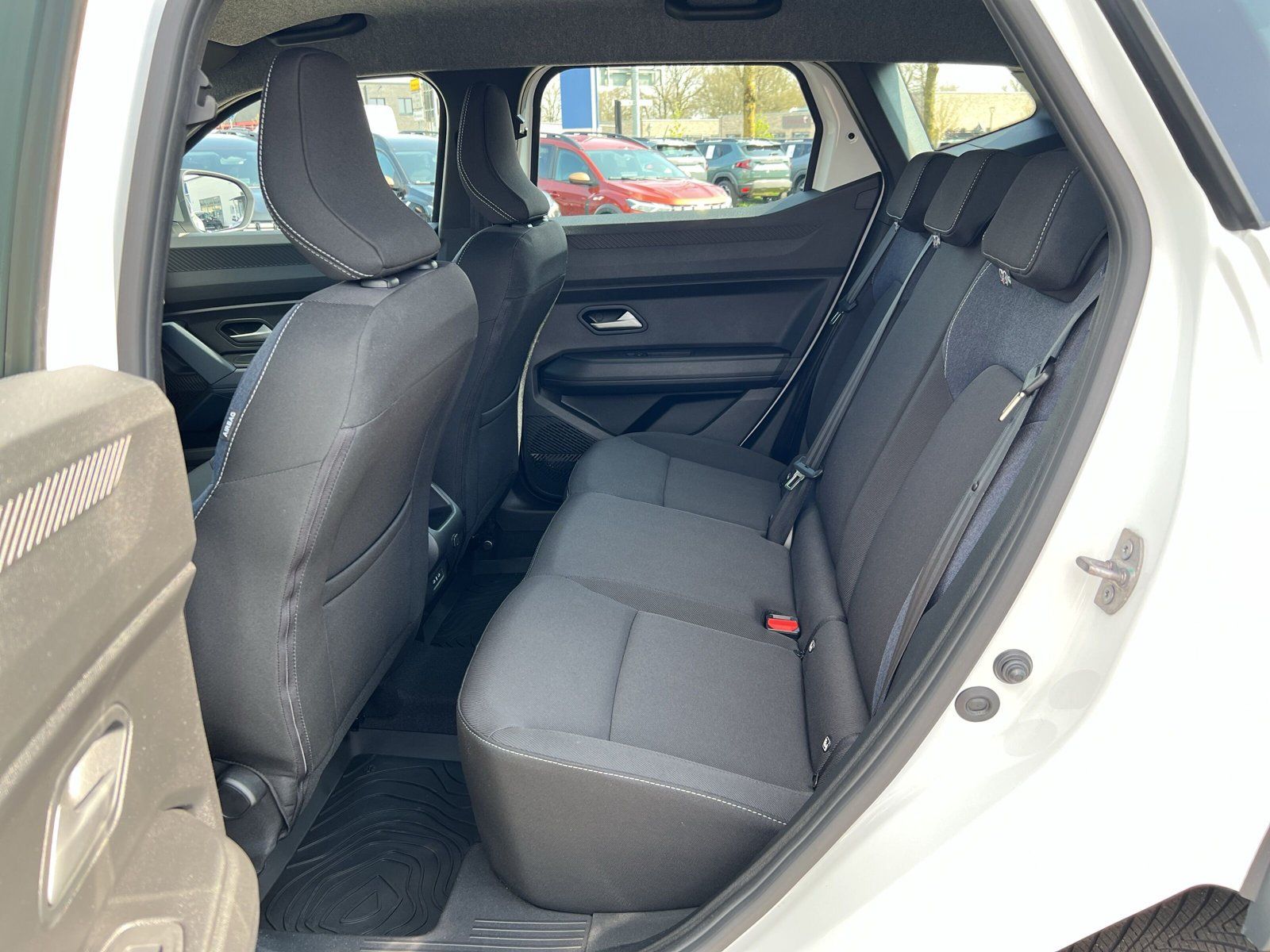 Dacia Duster TCe 100 LPG Expression - Samsaru's Car Outlet