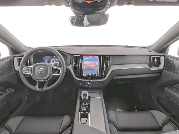 Volvo XC60 Ultra Black Edition Recharge Plug-In Hybrid