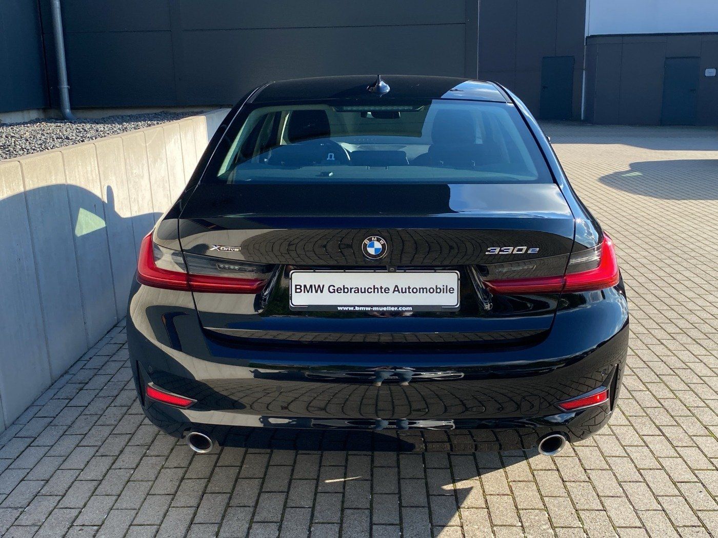 BMW 330e xDrive Advantage CAM/TEMPO/DAB/SH/S-LENKRAD