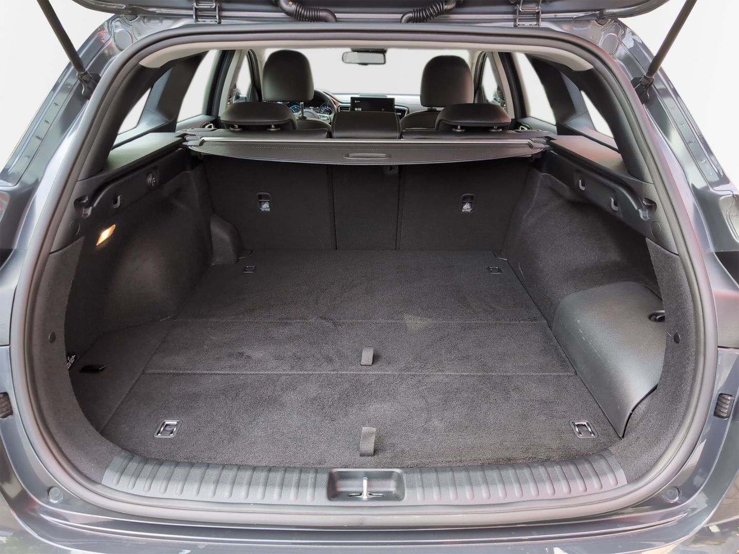 Kia Ceed SW 1.6 PHEV Spirit - Samsaru's Car Outlet