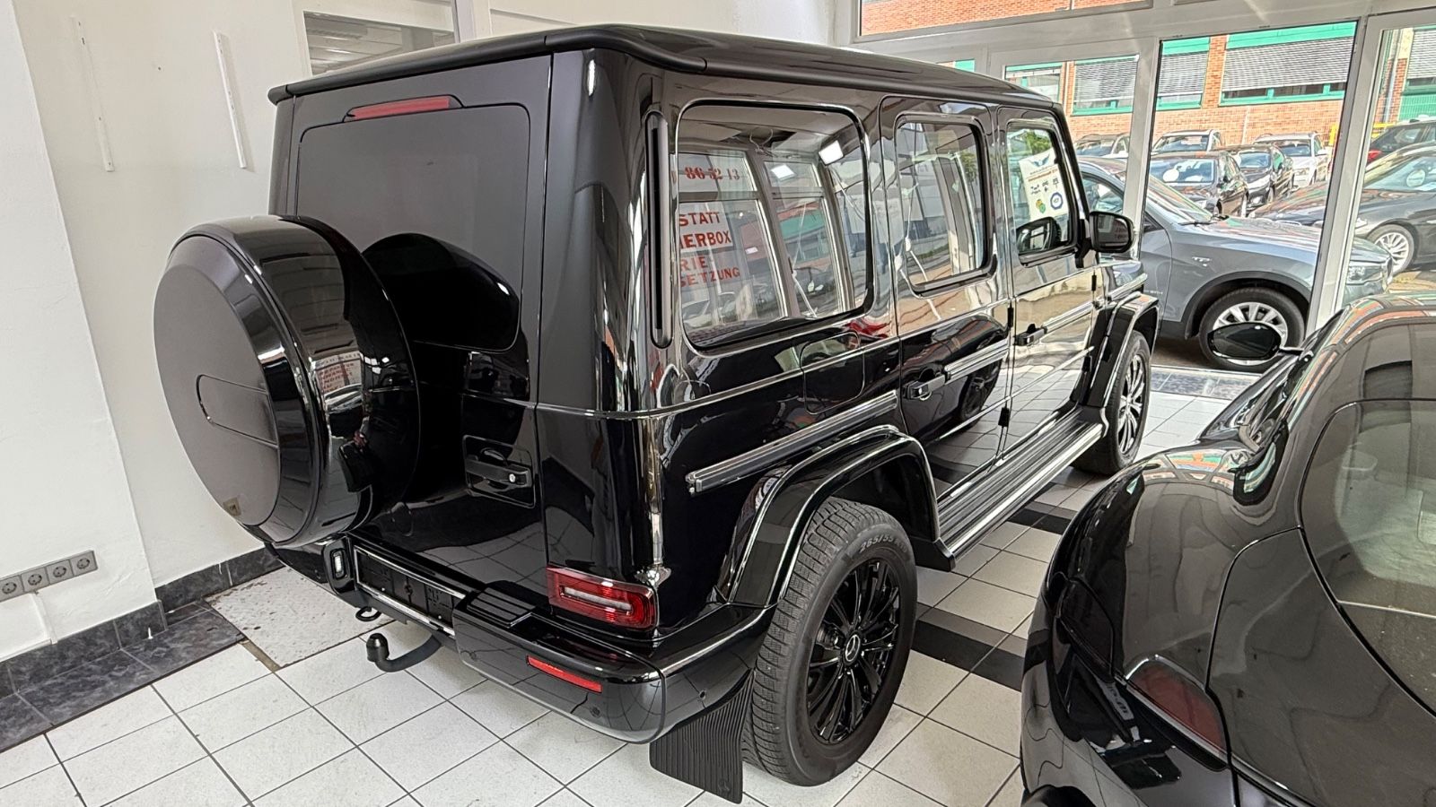 Mercedes-Benz G 400 d Night Paket - Samsaru's Car Outlet