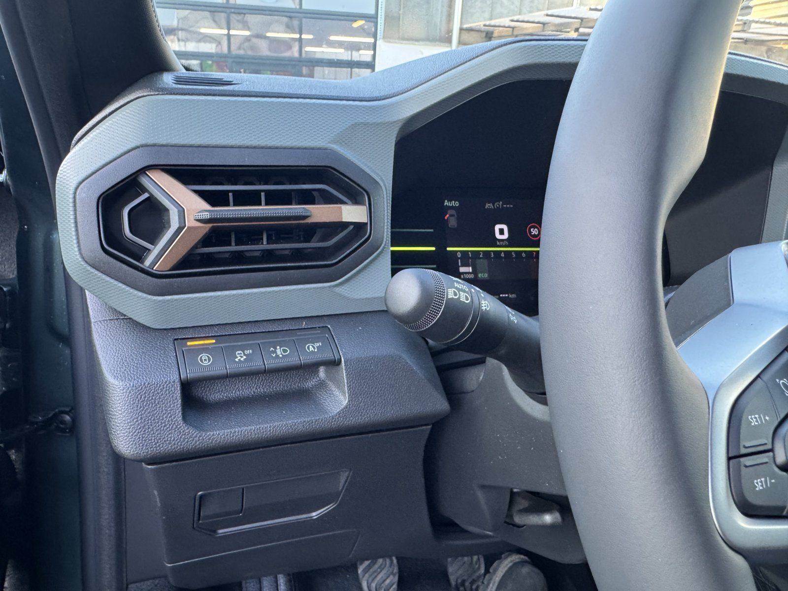 Dacia Duster NEW TCe 130 4x4 Extreme - Samsaru's Car Outlet