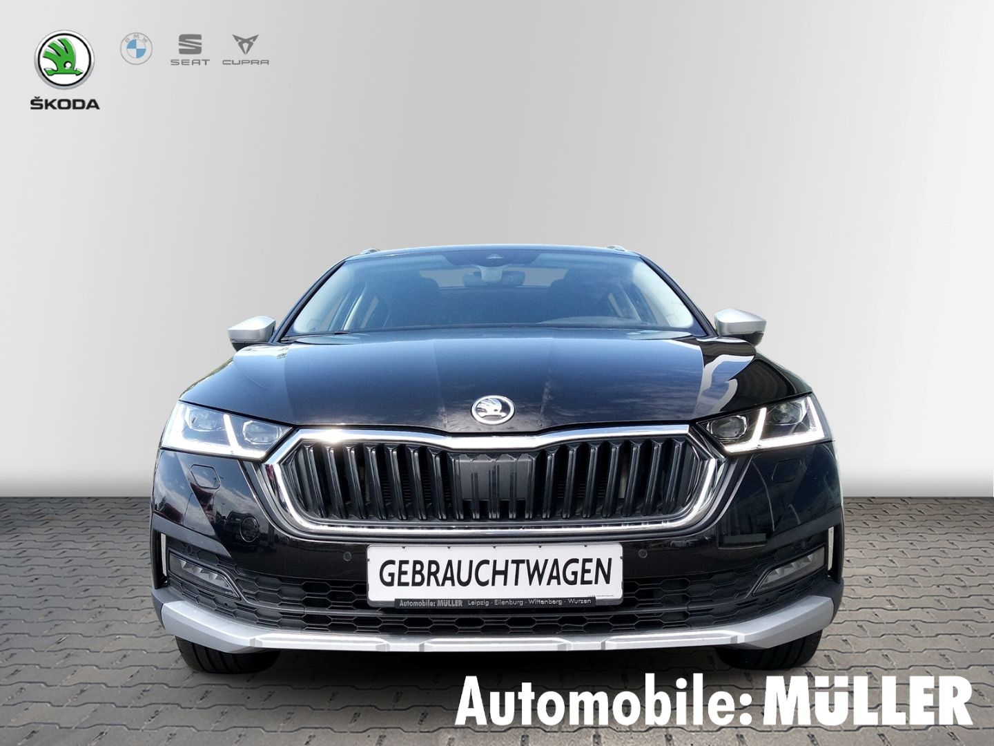 Skoda Octavia Combi Scout 2.0 TDI - Samsaru's Car Outlet