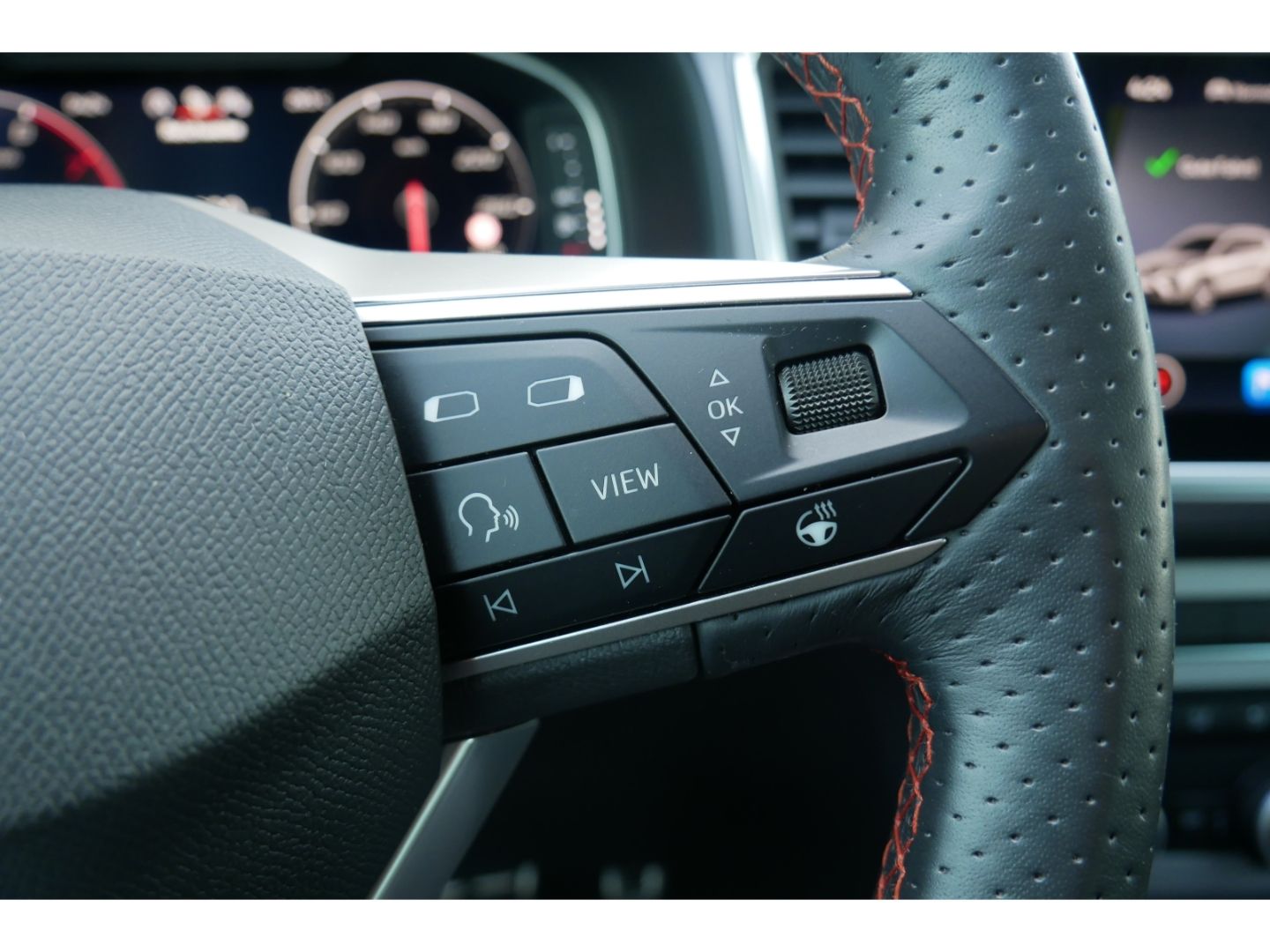 Seat Ateca FR 1.5 TSI LED+Navi+CarPlay+Virtual+AHK+AC