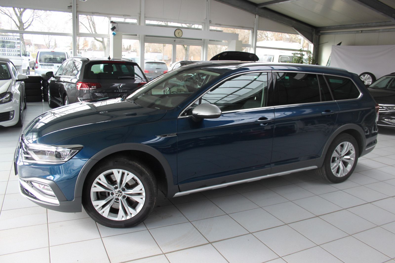 Volkswagen Passat Variant Alltrack/DSG/LEDER/PANO/AHK/IQLED