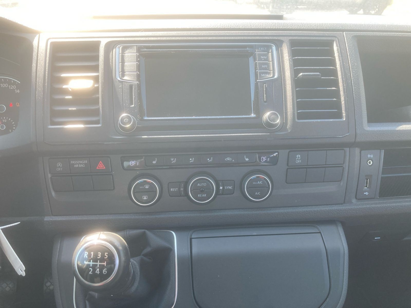 Volkswagen T6 Multivan TDI - Samsaru's Car Outlet