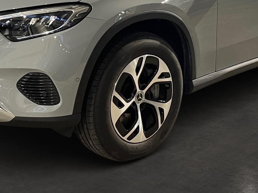 Mercedes-Benz GLC 300 e 4M AHK ACC Pano Sitzklima 360° Massage