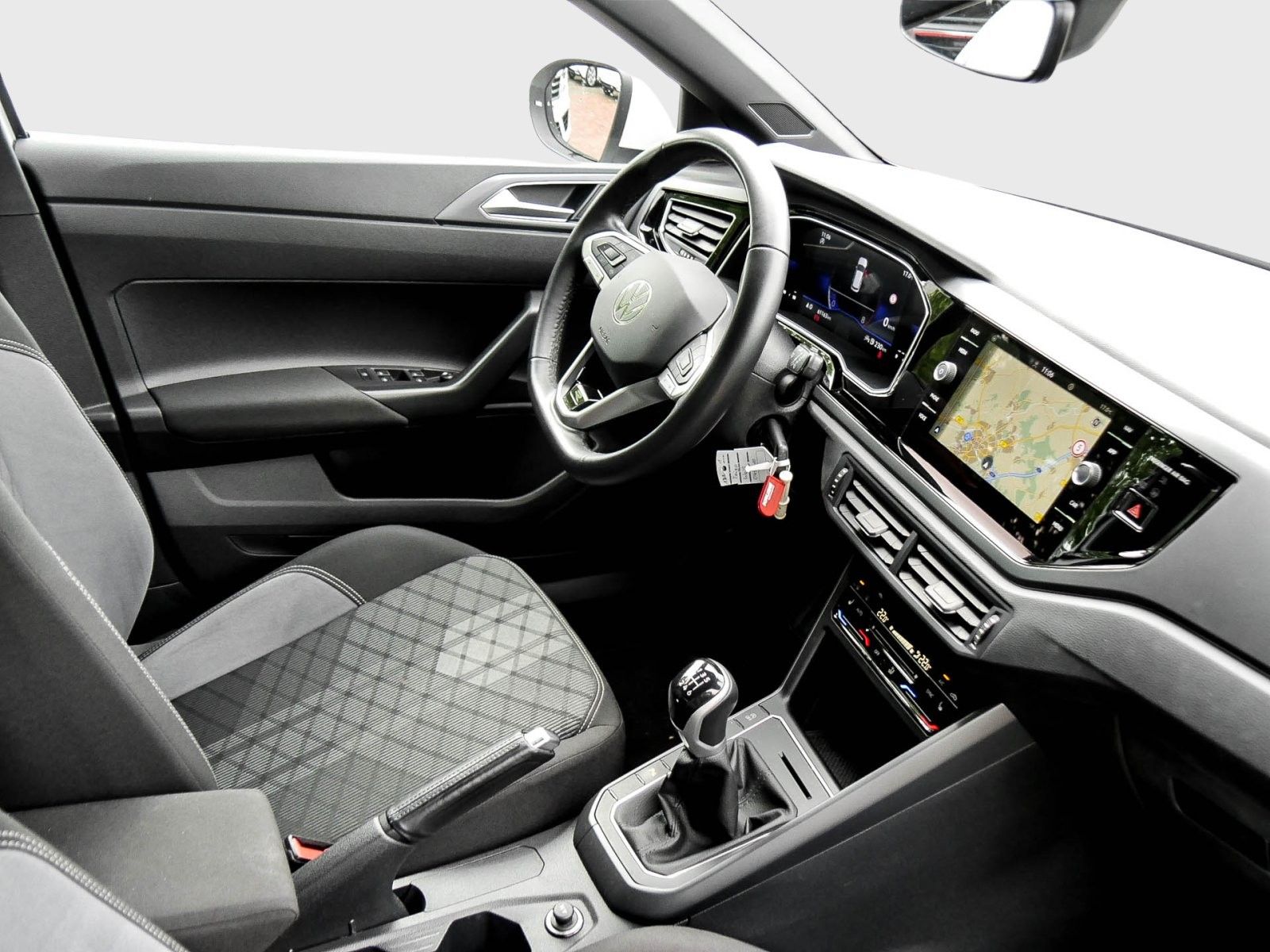 Volkswagen Taigo R-Line D - Samsaru's Car Outlet