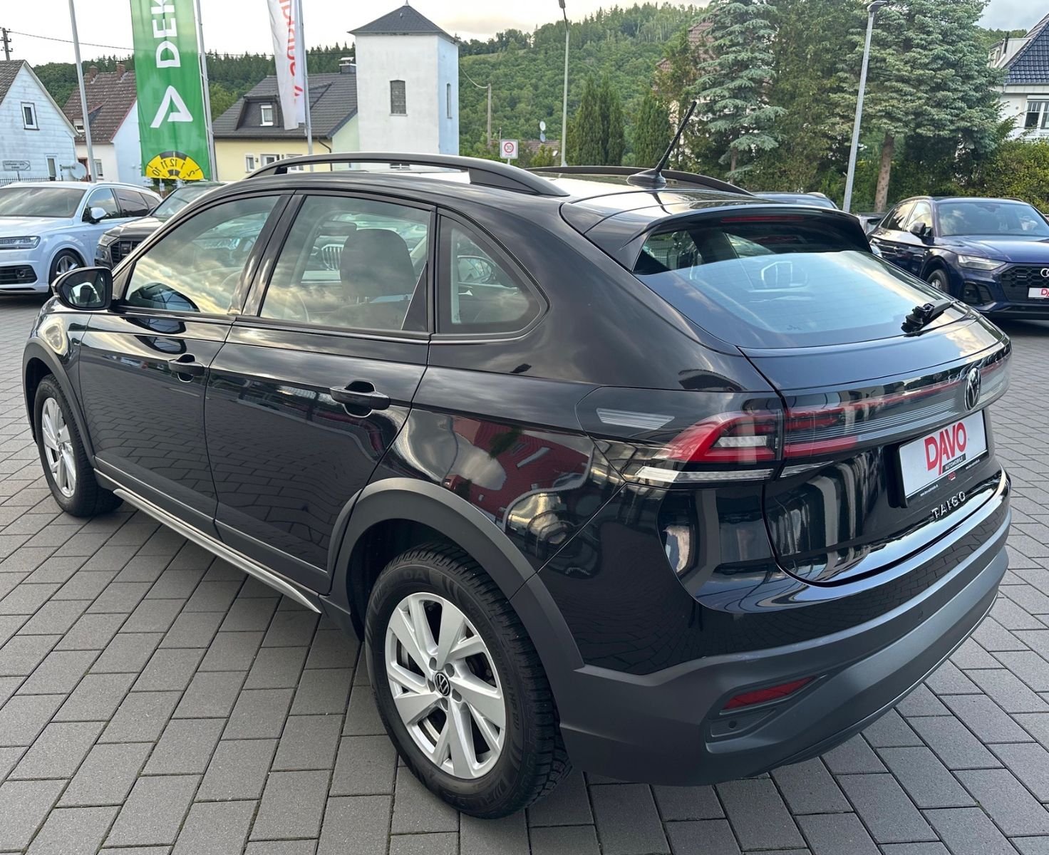 Volkswagen Taigo 1.0 TSI Life DSG - Samsaru's Car Outlet
