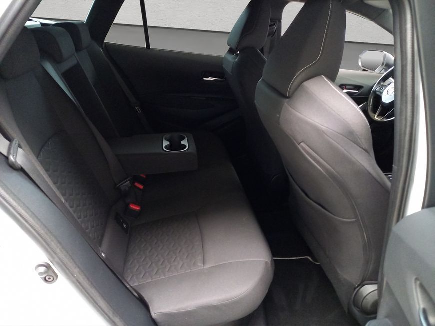 Toyota Corolla 2.0 Hybrid Touring Sports Team Deutschla