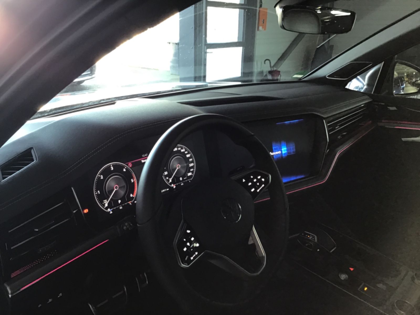 Volkswagen Touareg R-Line 4Motion
