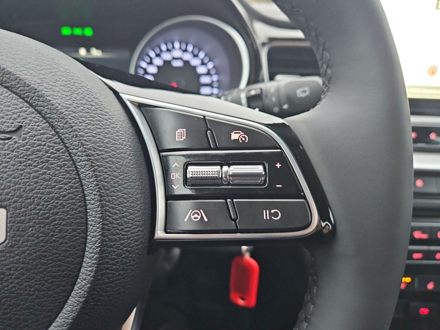 Kia Ceed Lim 1.0T Vision Komfort - Samsaru's Car Outlet