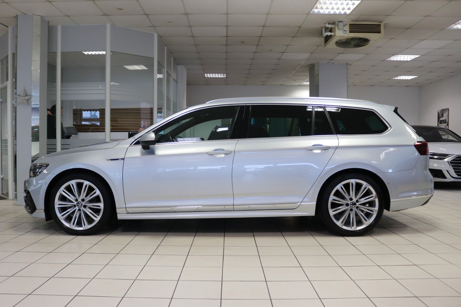 Volkswagen Passat 4Motion R-Line Matrix 360° Memory AHK