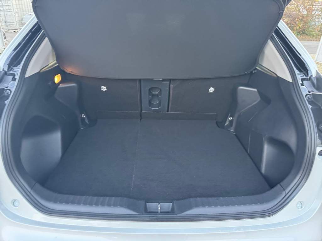 Toyota Yaris Cross Hybrid 1.5 VVT-i Elegant