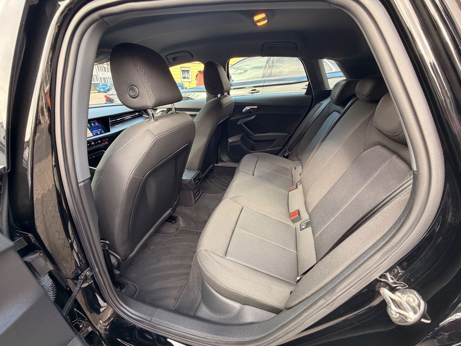 Audi A3 Sportback 35 TFSI*S TRO*ACC*LED*NAVI*VRT*