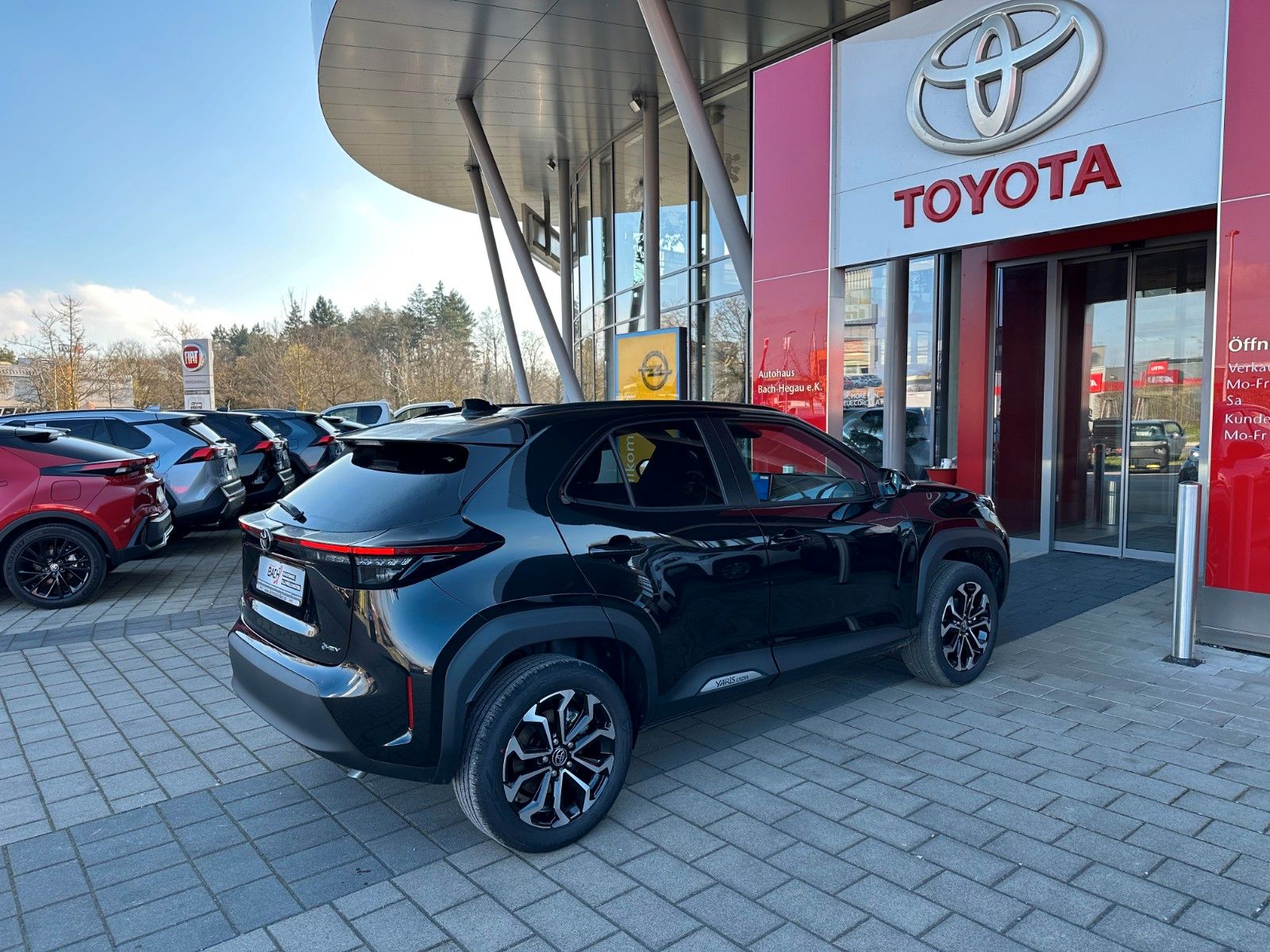 Toyota Yaris Cross Hybrid Teamplayer, NAVI,LED,SITZ-HZG