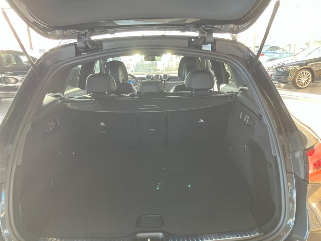 Mercedes-Benz GLC 300 4M AMG*AHK*Night*Sound*Pano-Dach*LED*KAM