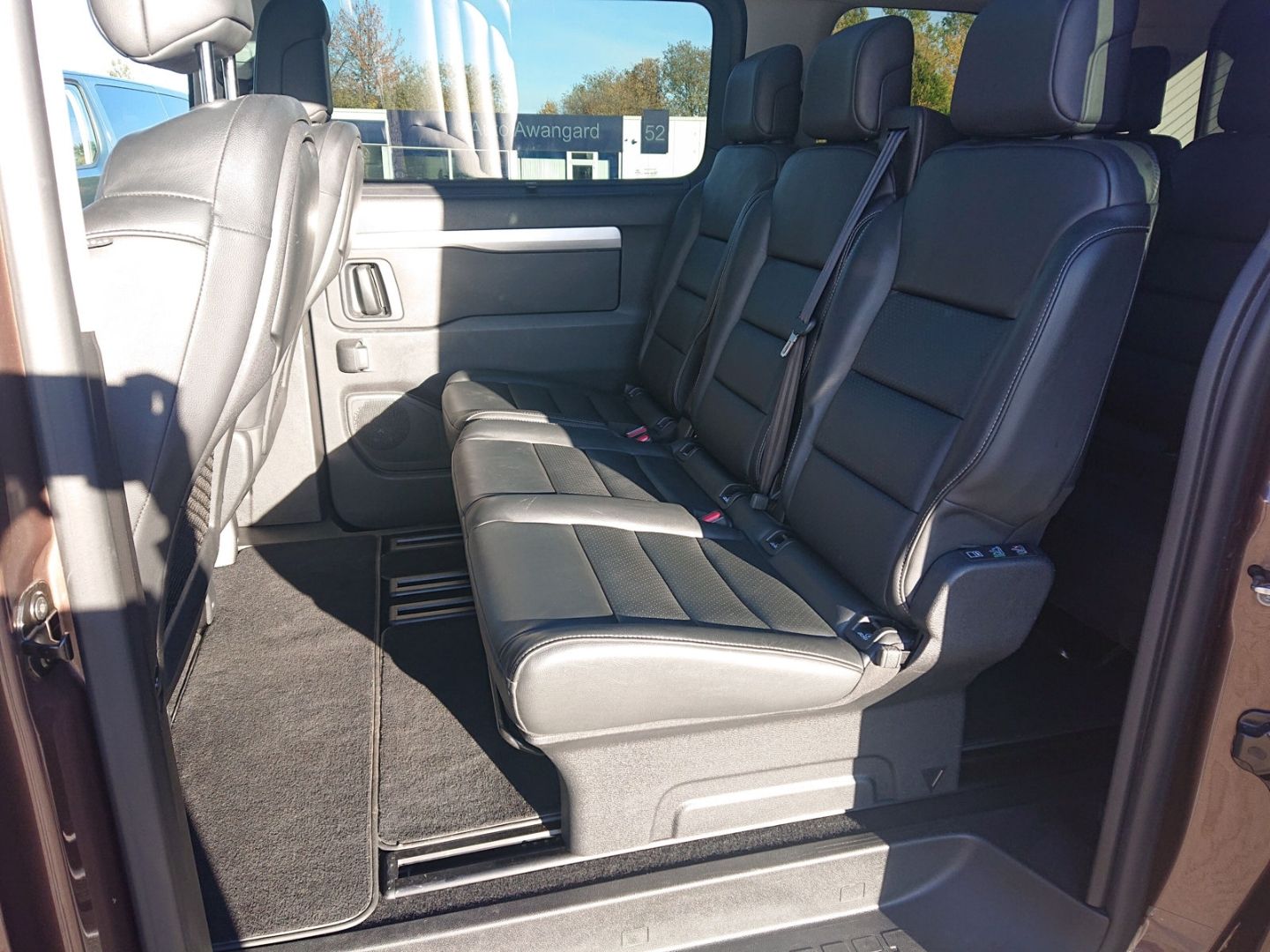 Citroën Spacetourer M BlueHDi 180 EAT8 Shine 8-Sitzer AH