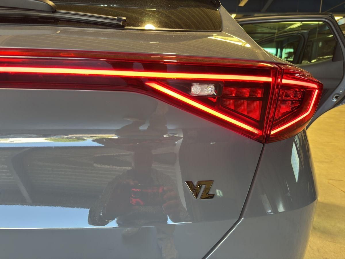 Cupra Formentor VZ 2.0 TSI 4Drive 310PS Navi AHK LED B