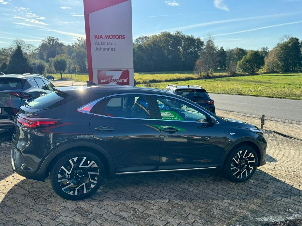 Kia X-Ceed 1.5 T-GDI Vision - Samsaru's Car Outlet
