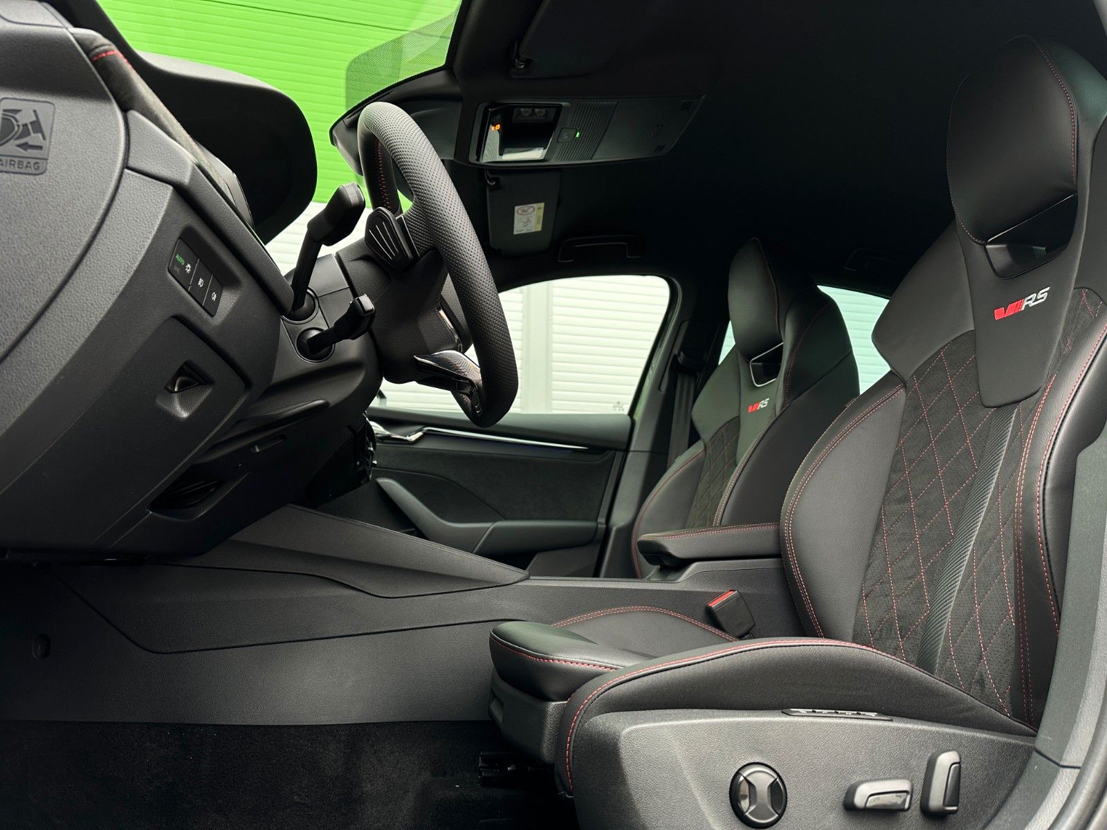 Skoda Octavia RS 2.0TSi DSG - Samsaru's Car Outlet