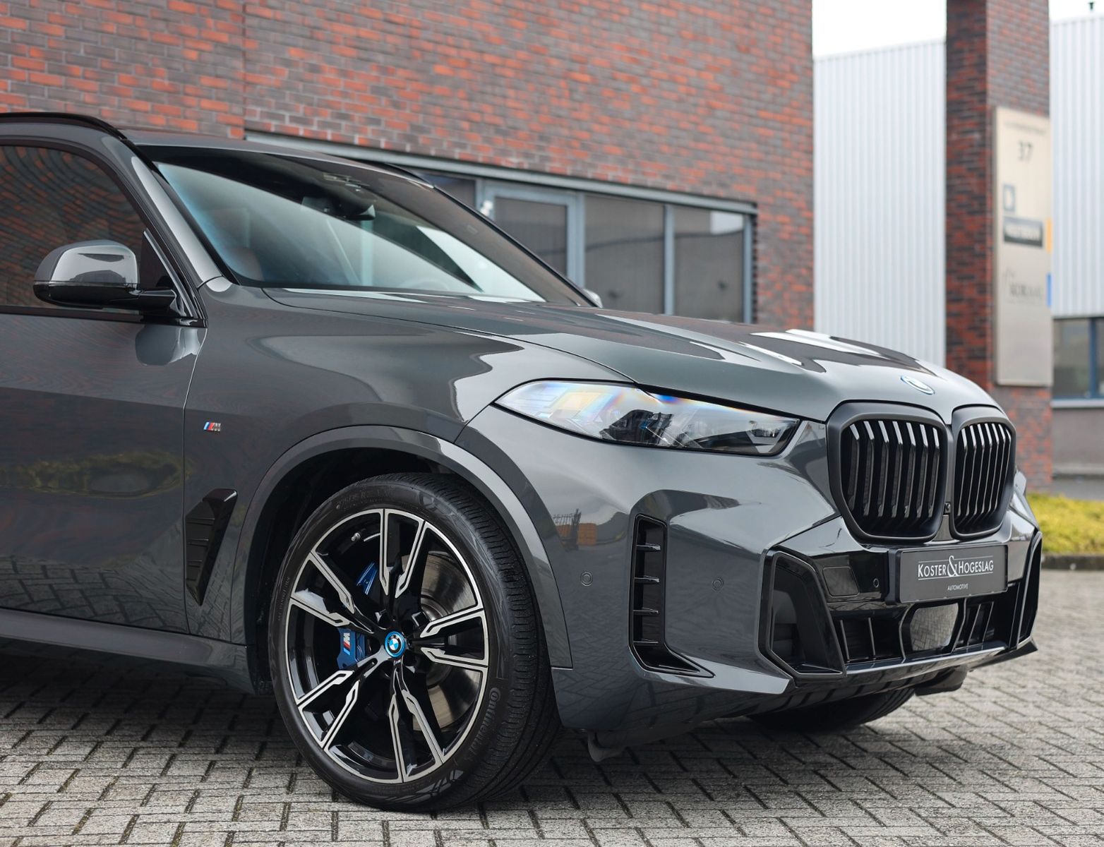 BMW X5 50e xDrive | Skylounge - AHK - HUD