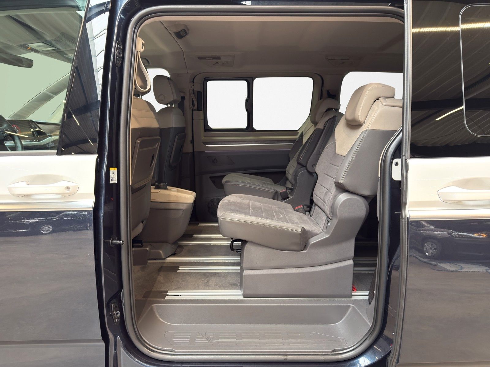 Volkswagen T7 Multivan Style eHybrid lang LÜ 4MOTION ACC