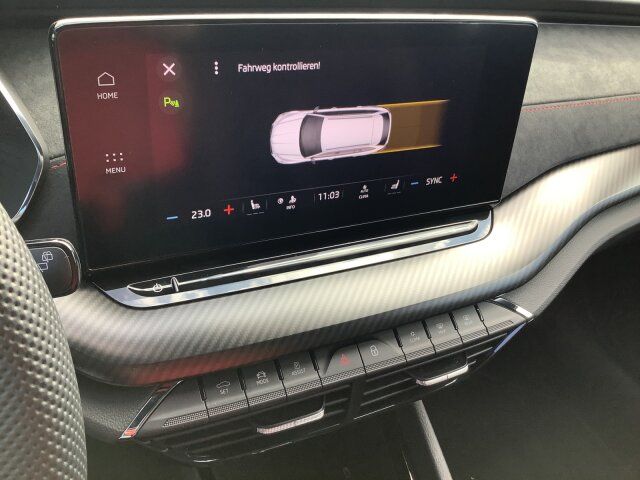 Skoda OCTAVIA COMBI TDI DSG RS - Samsaru's Car Outlet