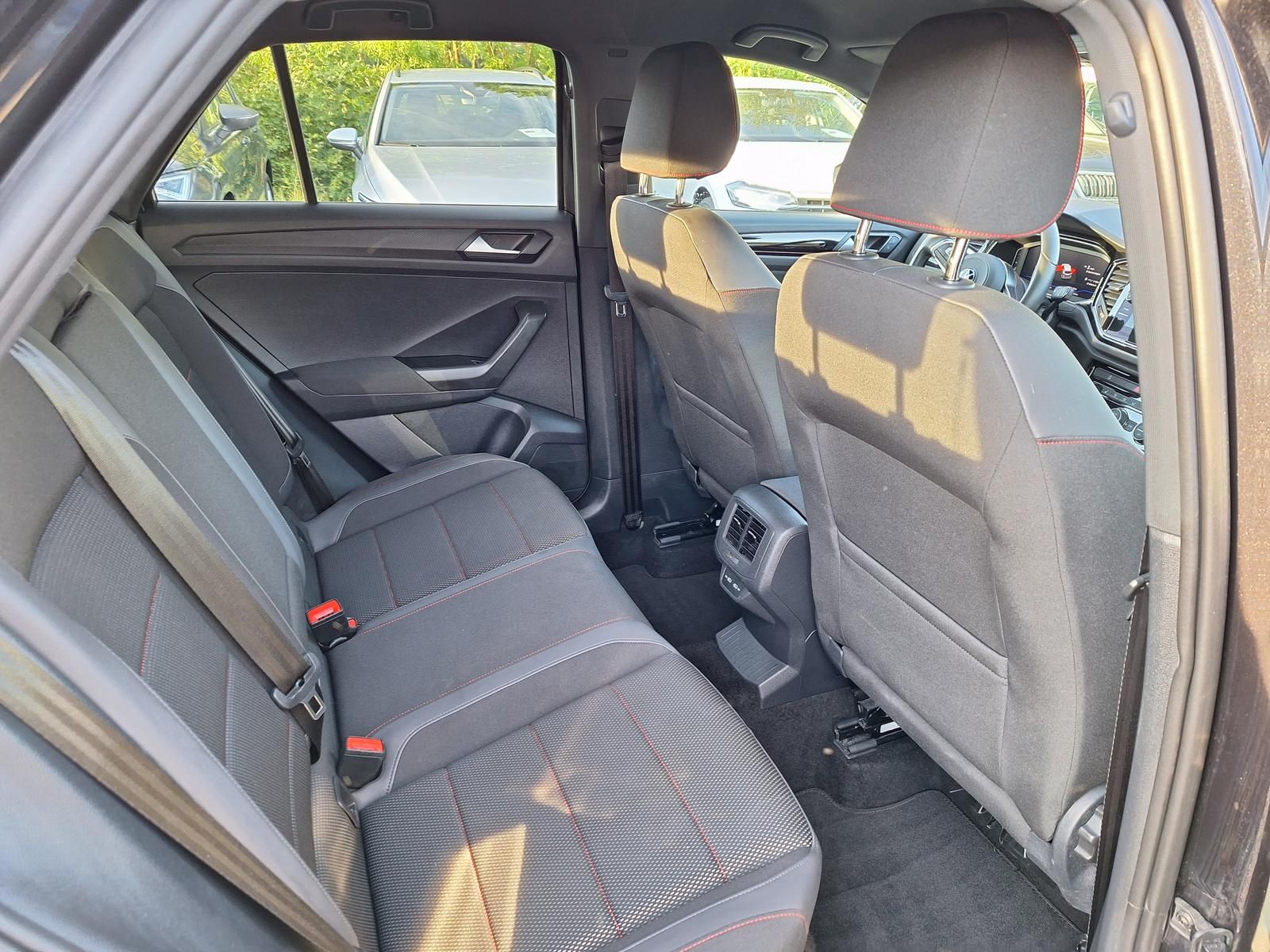Volkswagen T-Roc 2.0 TSI DSG Sport 4Motion Black-Style - Samsaru's Car Outlet