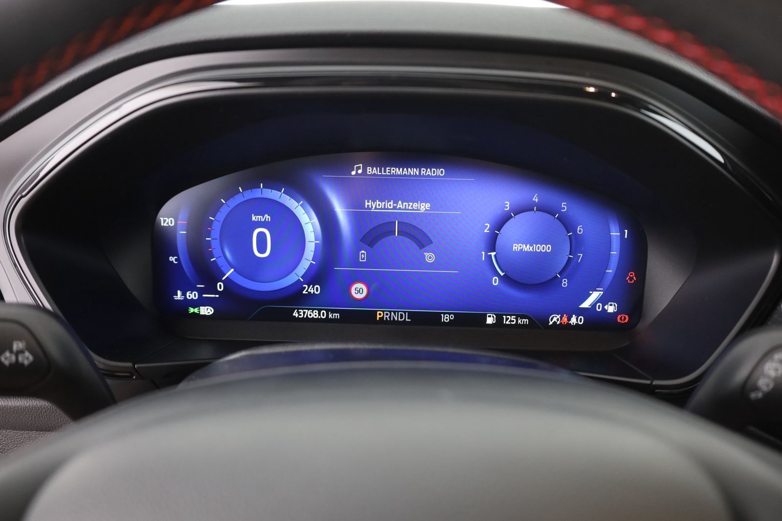 Ford Focus Turnier 1.0 EB ST-Line X LED Navi ACC AHK