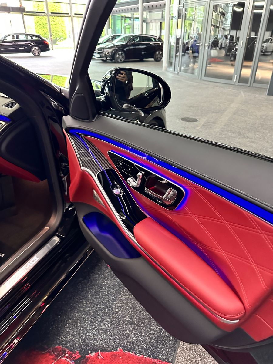 Mercedes-Benz S 63 AMG e 4Matic+ - Samsaru's Car Outlet