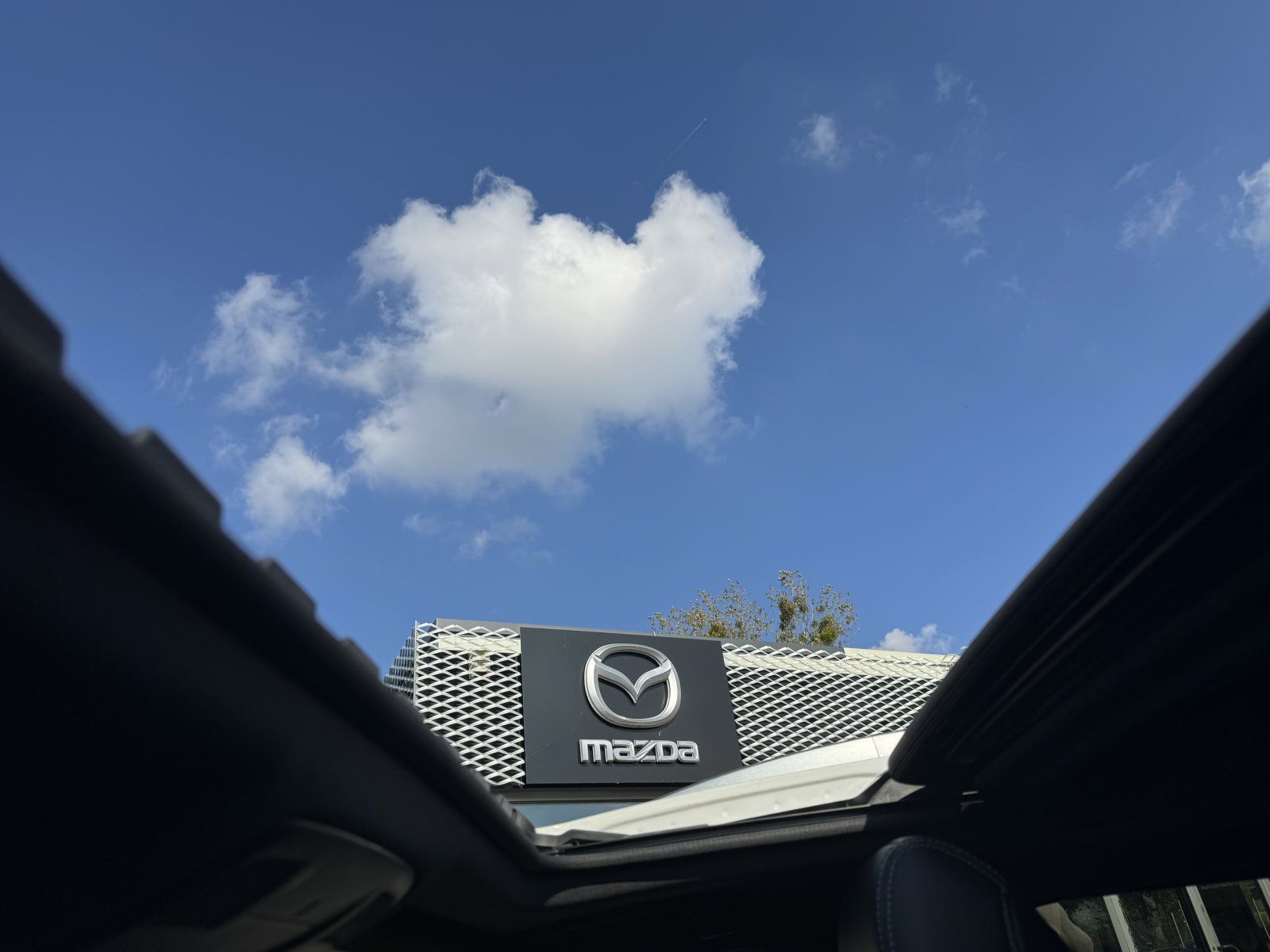 Mazda 6 2.5 194 TAKUMI/SUNROOF/BOSE