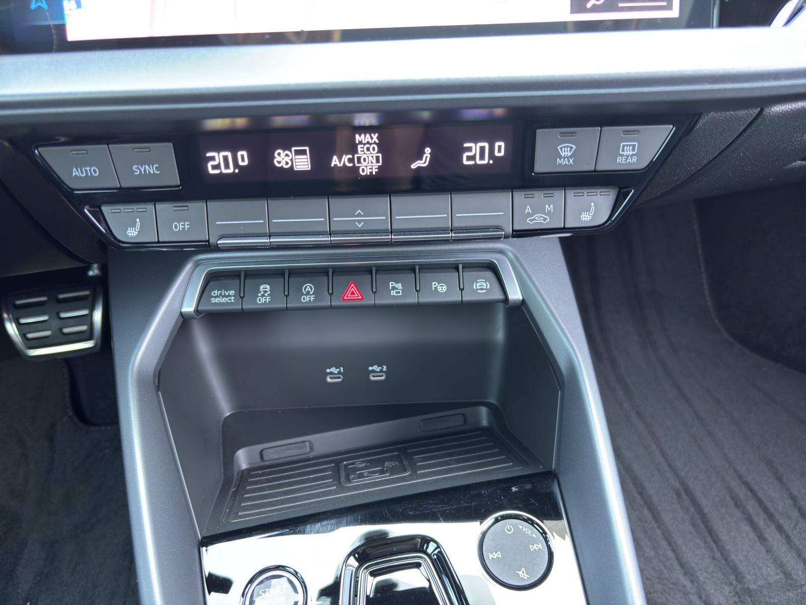 Audi A3 Sportback 35 TDI S-LINE - Samsaru's Car Outlet
