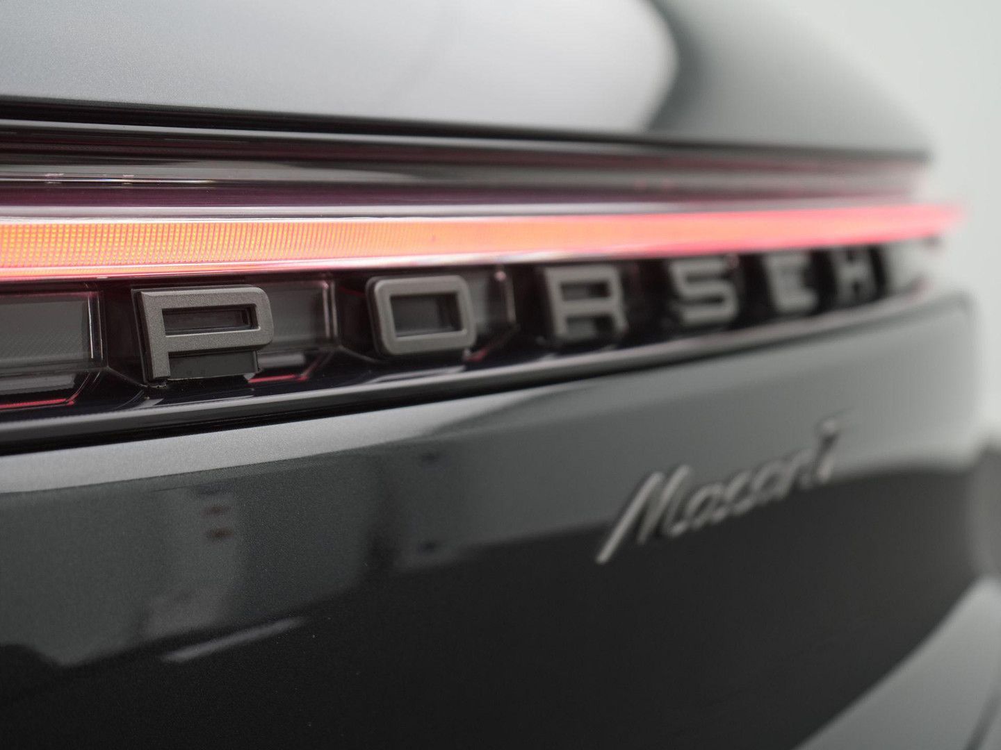 Porsche Macan T - Samsaru's Car Outlet